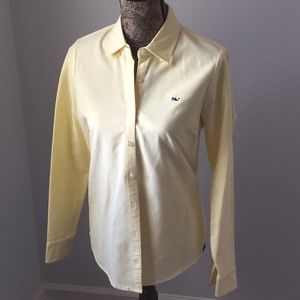 Vineyard Vine button down shirt